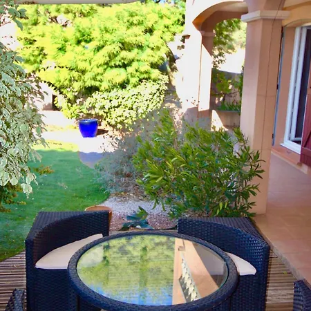 Villa Independante Avec Piscine Privee